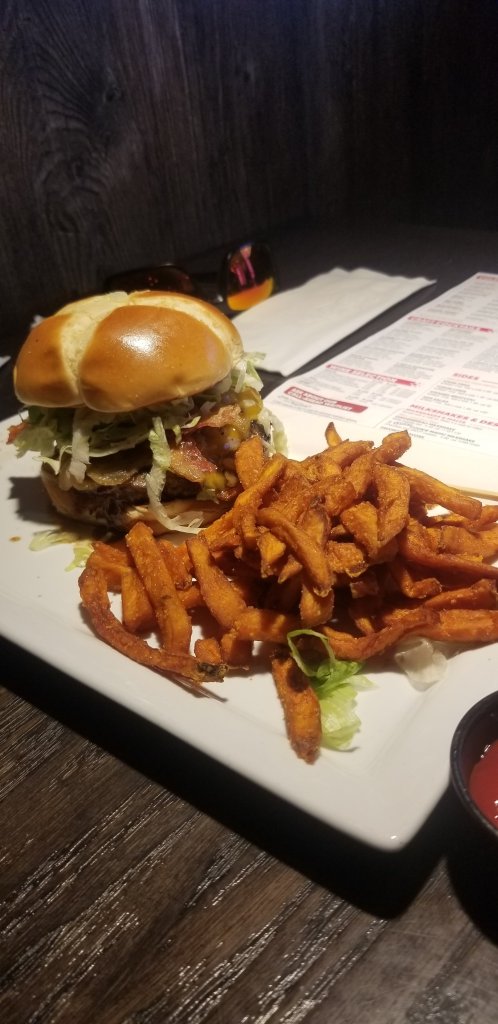 This image has an empty alt attribute; its file name is 20201004_1518593138115930625856786.jpg